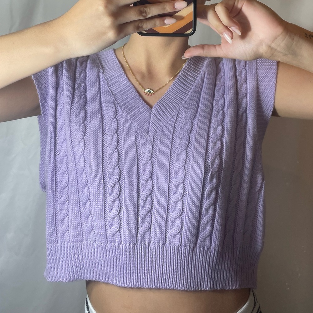 PASTEL PURPLE SWEATER VEST